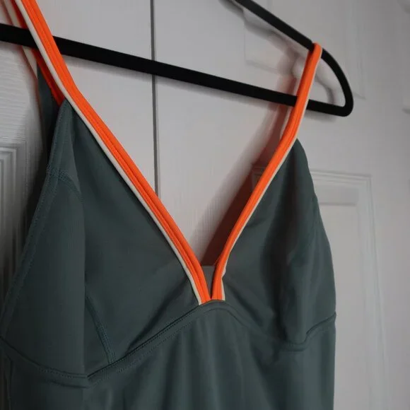 Free People FP Movement Green Hitting The Sweet Spot Skortsie Women's Medium M - Picture 3 of 10